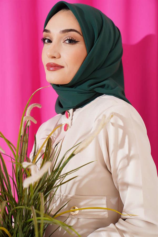 Medina Silk Scarf Dark Green
