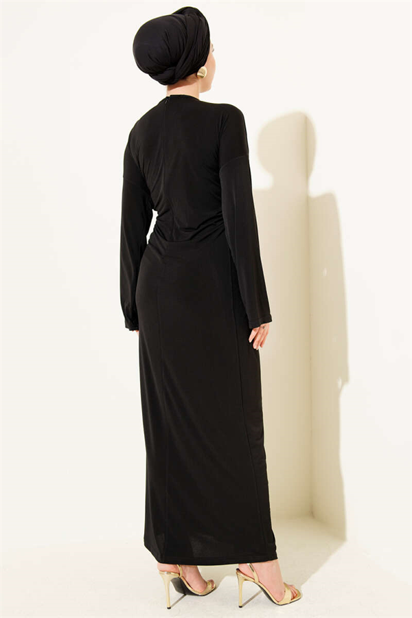 Black Sandy Dress with Metal Buckle and Gathered Detail