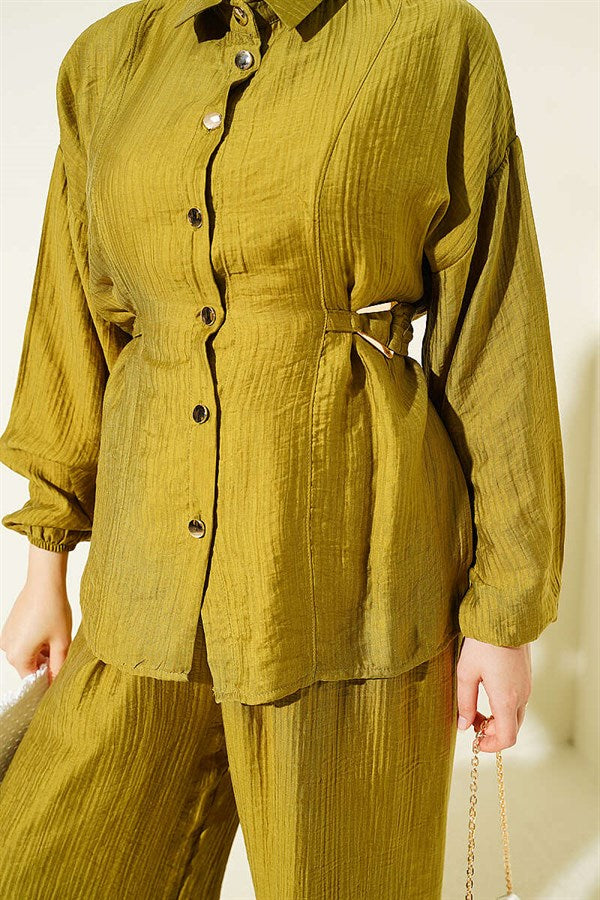 2 Piece Set with metal buckle and side belts, olive green.