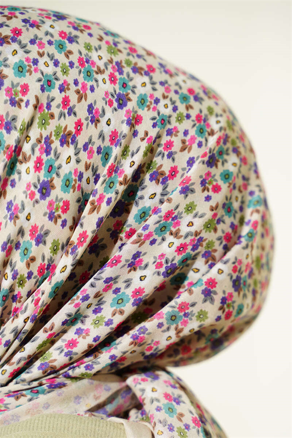 Mini Flower Detail Scarf Beige