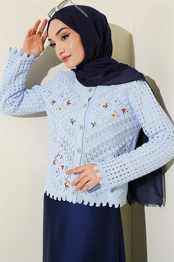 Mini Flower Embroidered Short Knit Cardigan, Blue