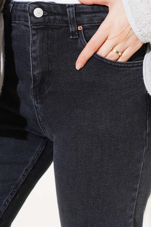 Mom Friend Straight Jeans Smoke