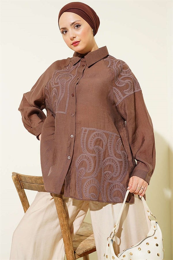 Embroidered Shirt in Brown
