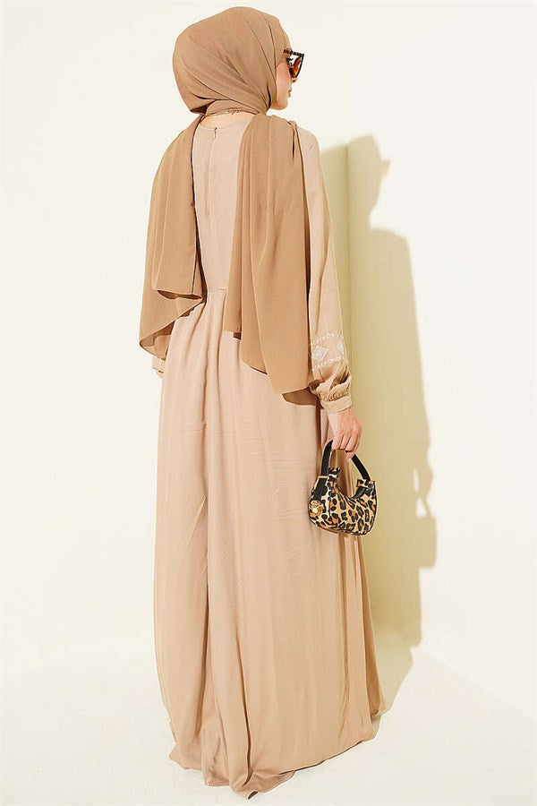 Embroidered Belmando Dress Beige