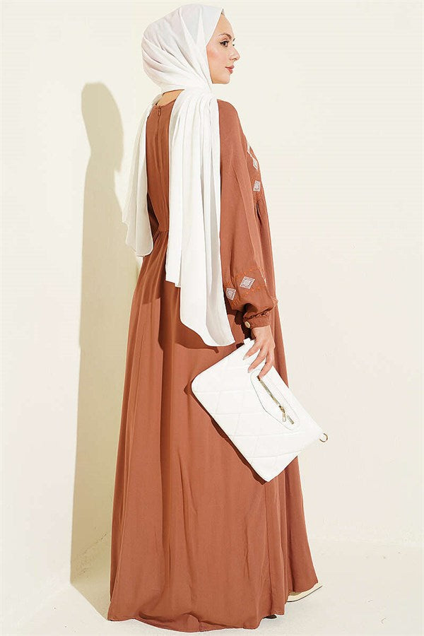 Embroidered Belmando Dress in Brown