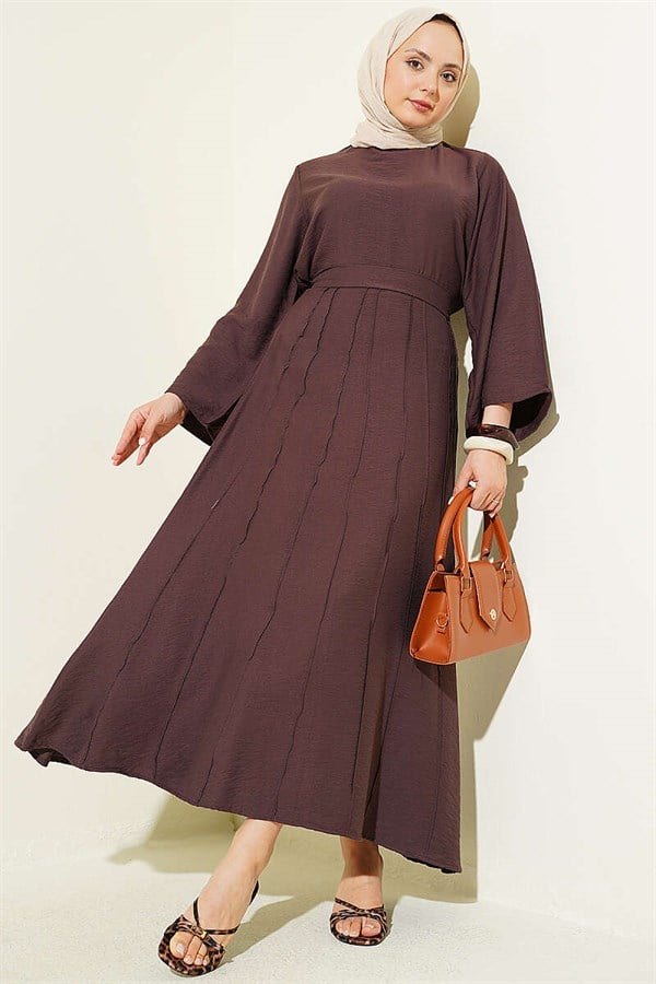 Ribbed Detail Blouse and Skirt 2 Piece Set in Dark Brown