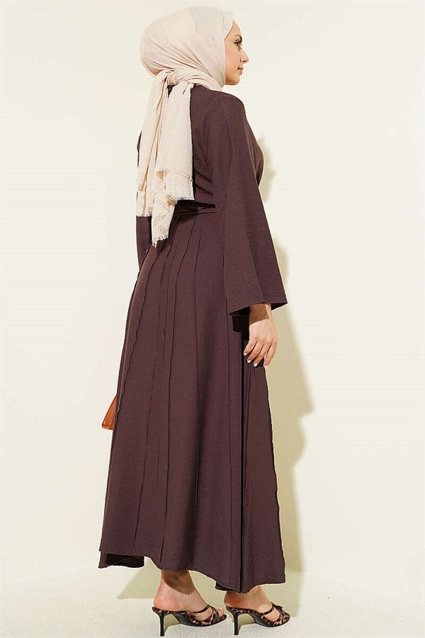 Ribbed Detail Blouse and Skirt 2 Piece Set in Dark Brown