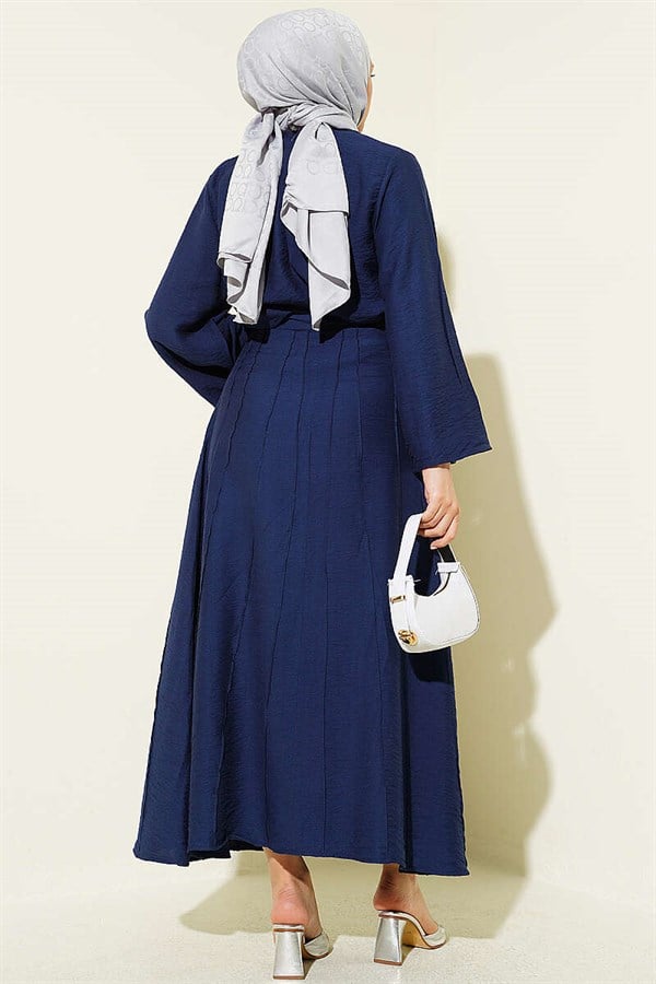 2 Piece Set of blouse and skirt with ribbed detail, navy blue.