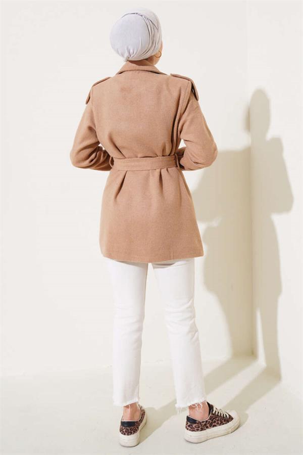 Short Cashmere Coat with Shoulder Epaulets Camel