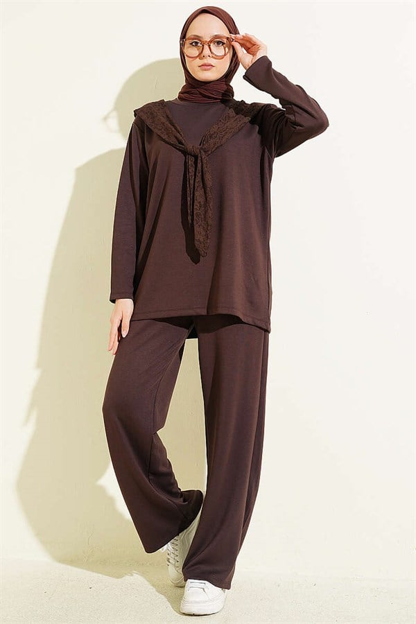 Loisha 2 Piece Set with Shoulder Lace Scarf, Coffee