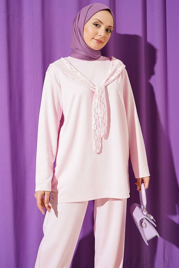 Loisha 2 Piece Set with Shoulder Lace Scarf, Pink