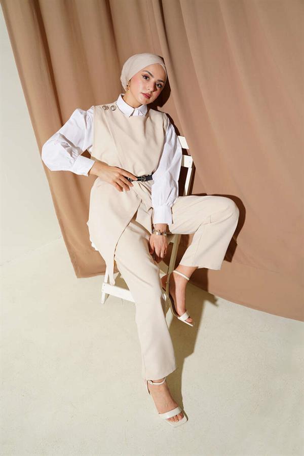 Shoulder Button Belted Vest 2 Piece Set Beige