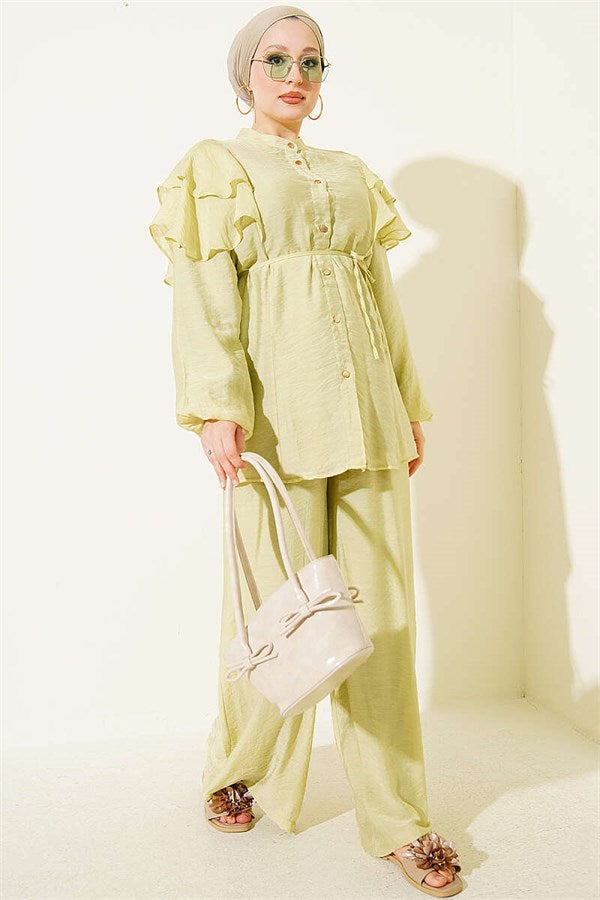 Shoulder Ruffled Drawstring 2 Piece Set in Light Green