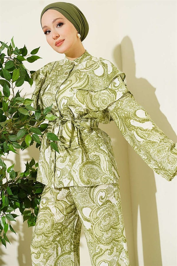 2 Piece Set with Ruffled Shoulders and Belt, Light Green