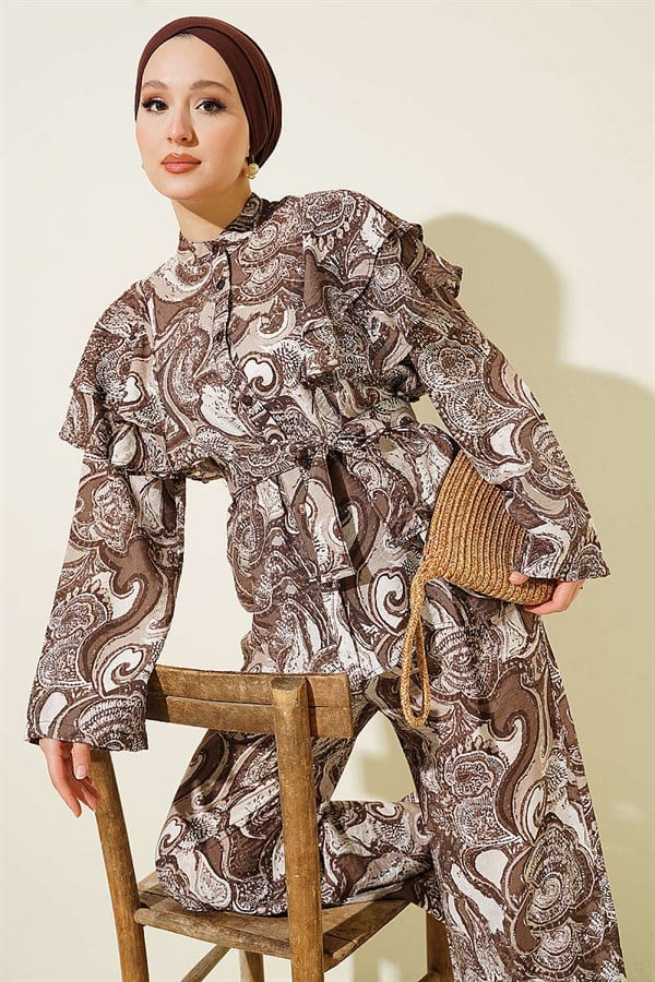 2 Piece Set with Ruffled Shoulders and Belt, Brown