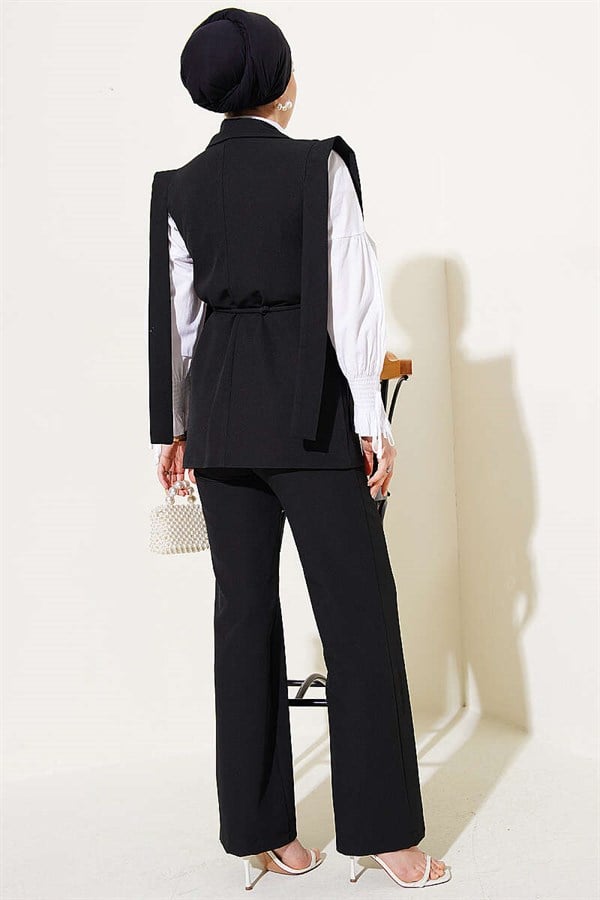 2 Piece Set with Shoulder Belt and Vest, Black