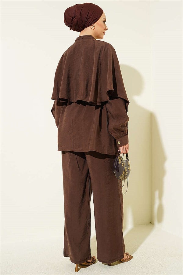 2 Piece Set with Shoulder Cape and Gold Buttons, Coffee