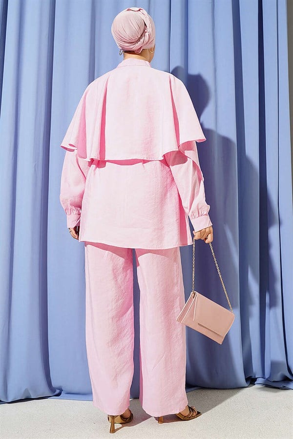 2 Piece Set with Shoulder Cape and Gold Buttons, Pink