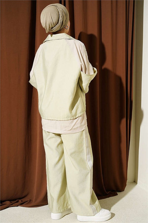 2 Piece Set with Shoulder Stripe Detail and Trim, Light Green