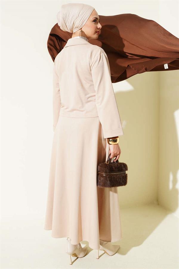 Two-Piece Skirted Set with Lace Detail at the Front, Beige