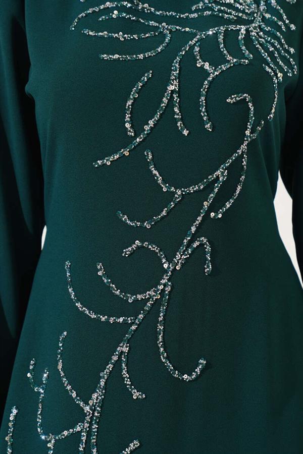 Plus Size Dress with Stones on the Front in Emerald