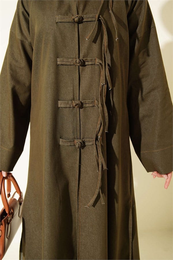 2 Piece Set in khaki with British detail on the front.