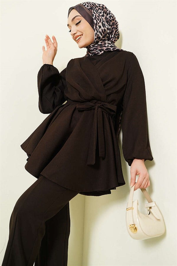 2 Piece Set with Cross Front Belt, Dark Brown