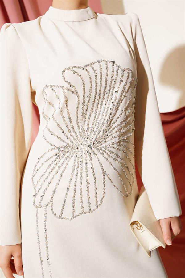Front Flower Stone Dress Stone