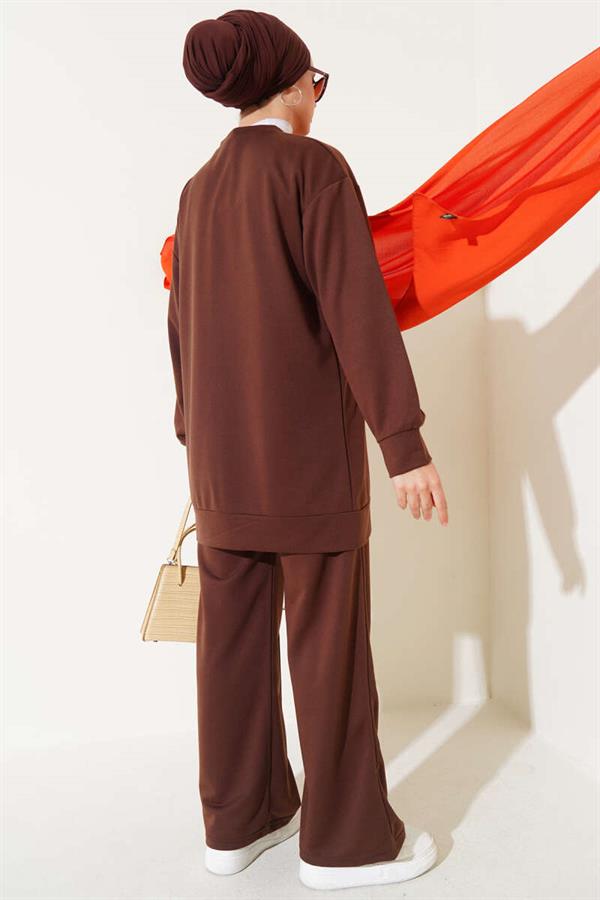 Basic 2 Piece Set Brown with Front Pocket