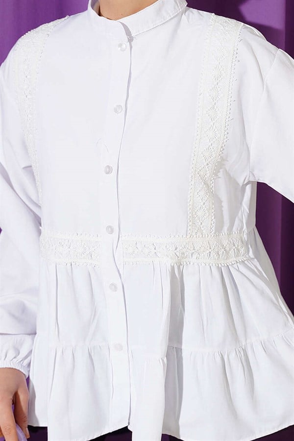 White Short Shirt with Lace Trim Front