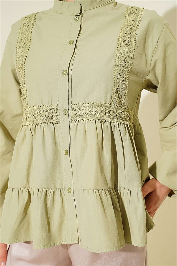 Short Shirt with Lace Trim Front, Light Green