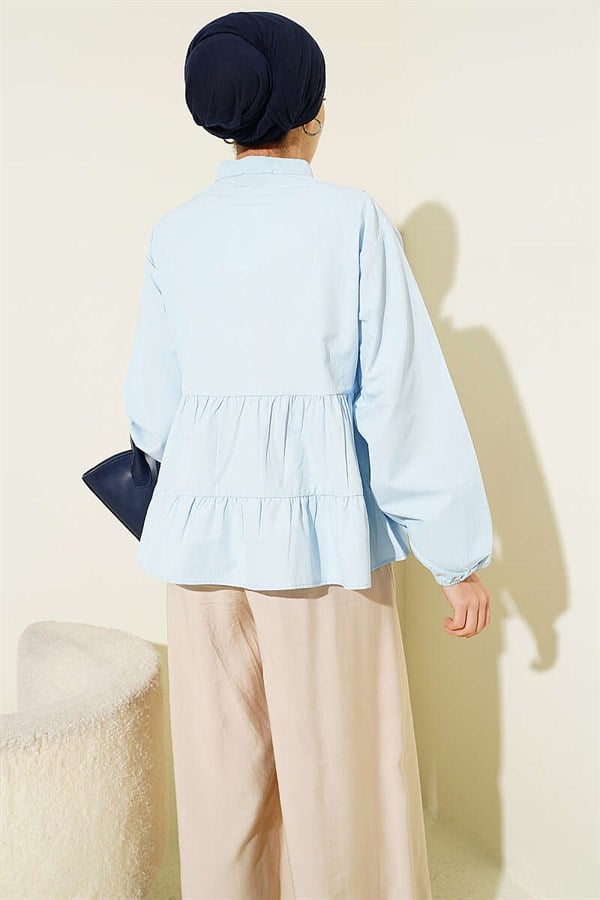 Short Shirt with Lace Trim Front, Blue