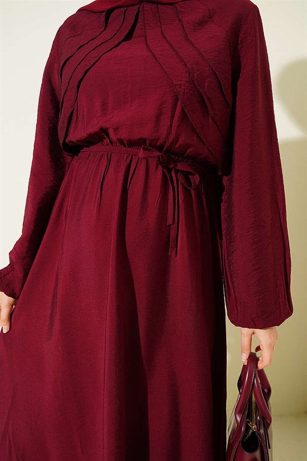 Burgundy Dress with Vertical Ruffles at the Front and Elastic Waist