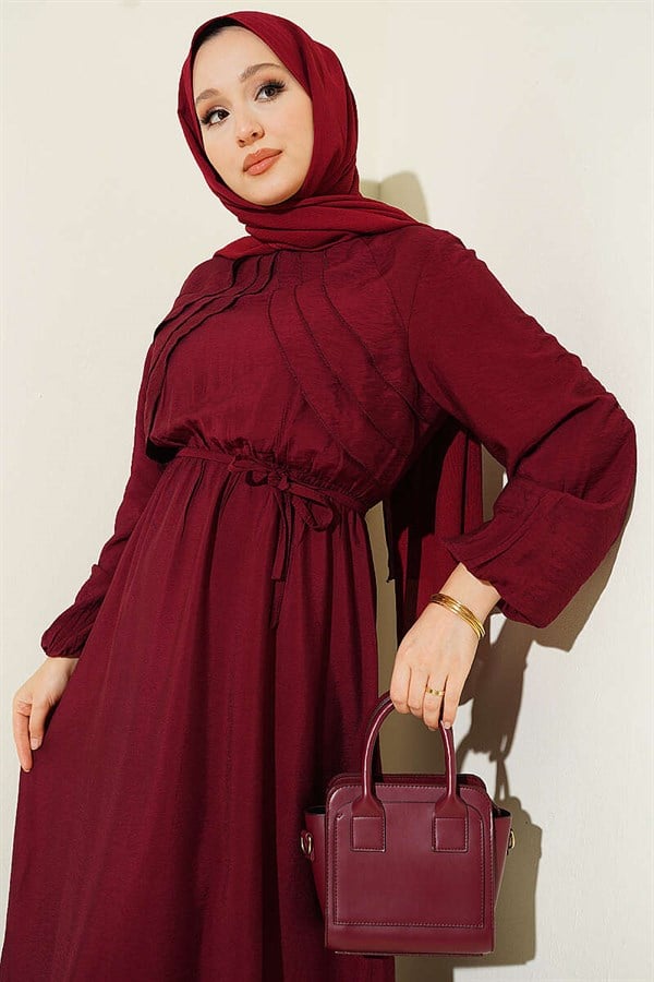 Burgundy Dress with Vertical Ruffles at the Front and Elastic Waist