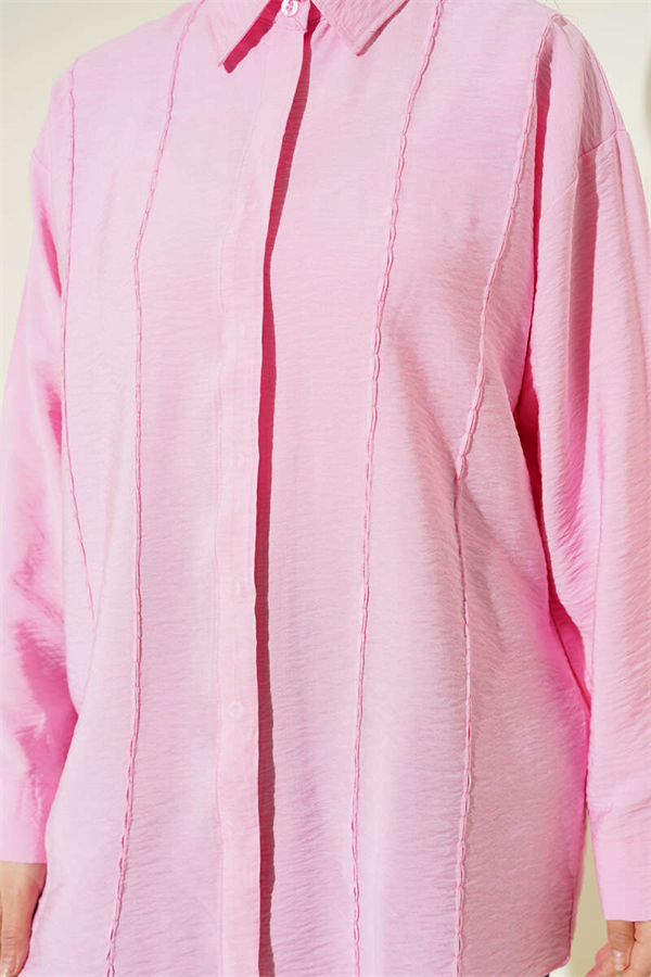 Loose-fitting shirt with front stitching detail, pink.
