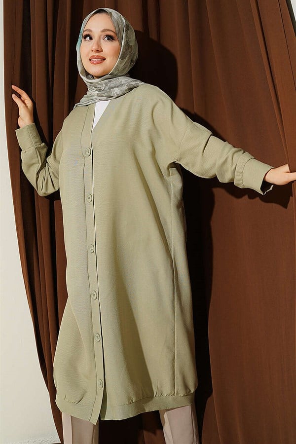 Ayrobin Long Cardigan in Light Green with Button Front