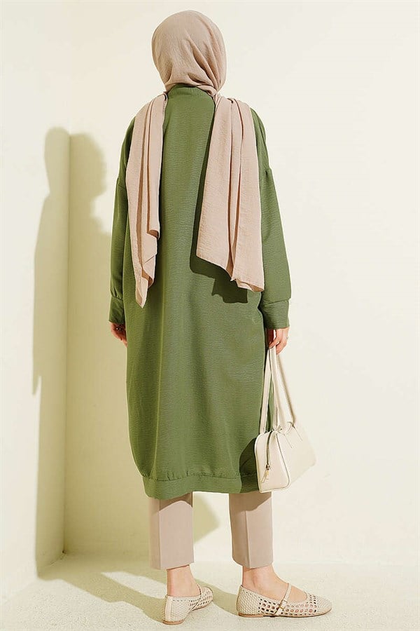 Button-Front Ayrobin Green Long Cardigan