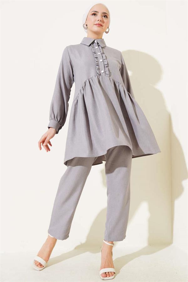 Buttoned Front Ruffle 2 Piece Set Gray