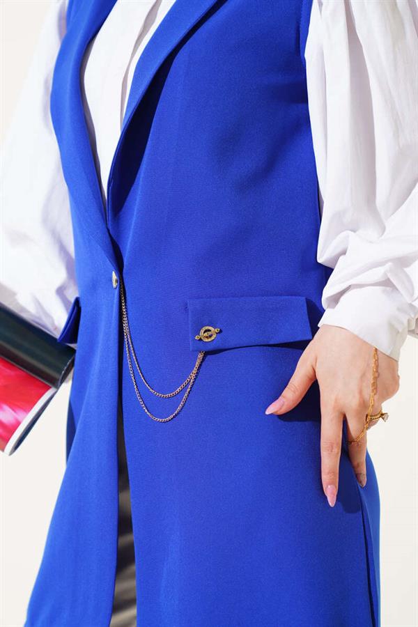 Buttoned Front Vest in Saxe
