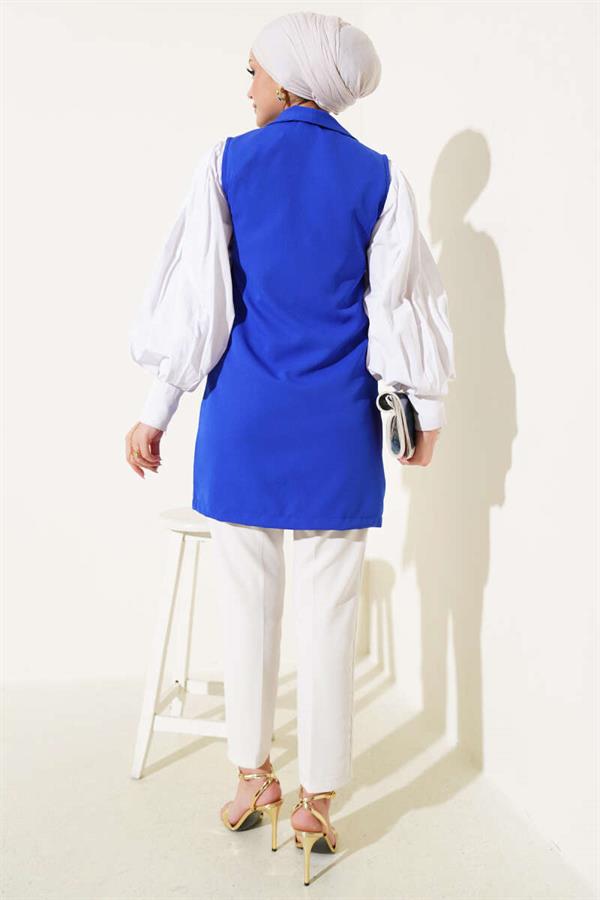 Buttoned Front Vest in Saxe