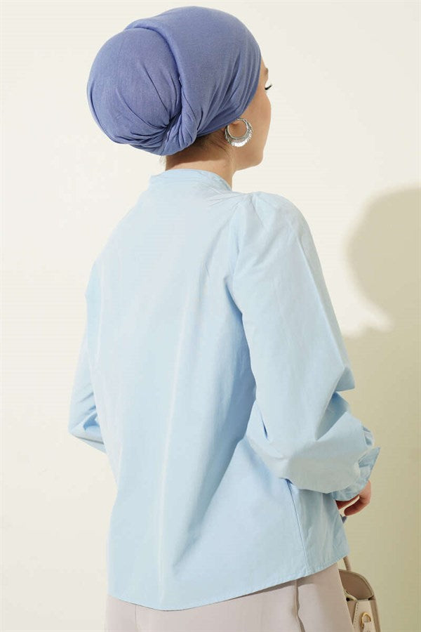 Short Shirt with Ruffled Lace Front, Blue