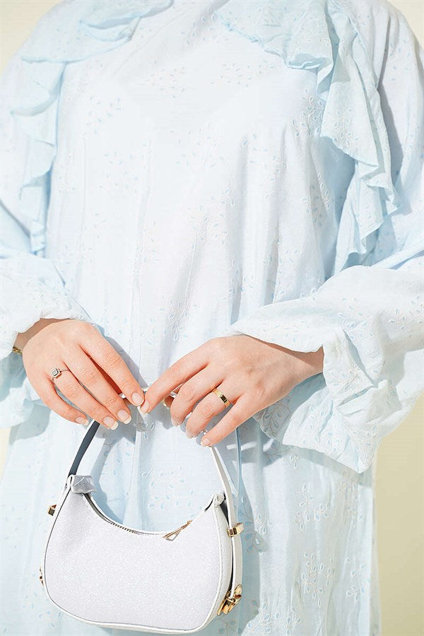 Loose-fitting 2 Piece Set with ruffled front design, blue.