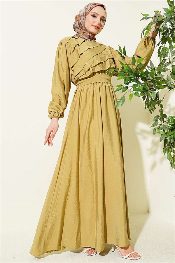 Light Green Dress with Ruffled Front and Belt