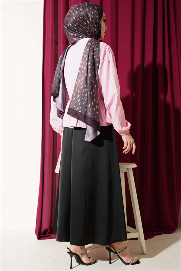 Pink Short Shirt with Bow and Ruffles at the Front