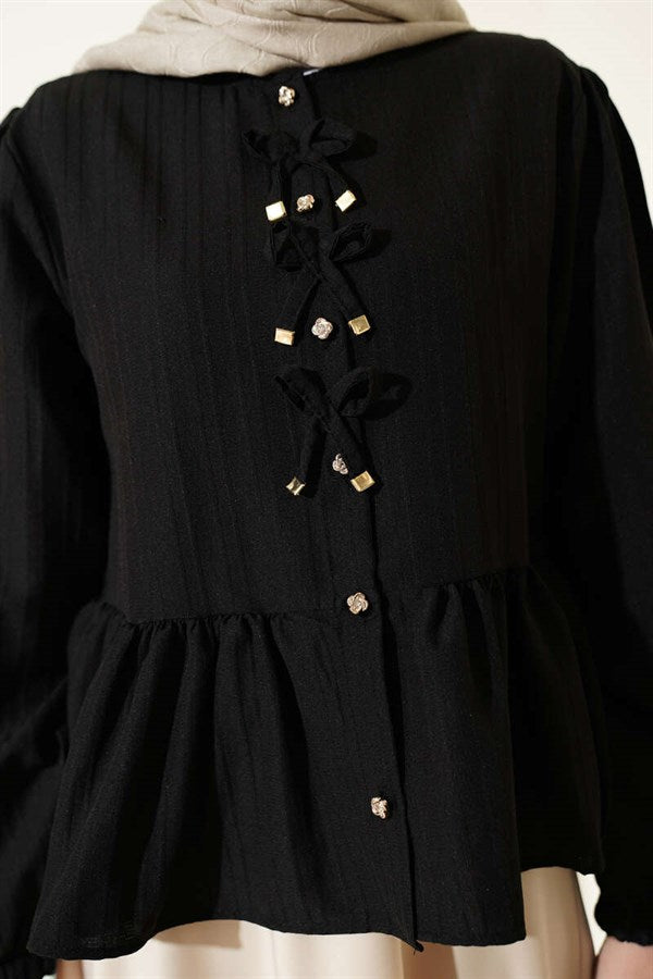 Short Shirt with Bow and Ruffles at the Front, Black