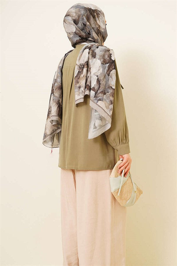 Modal Tunic with G-Neck Front, Light Green