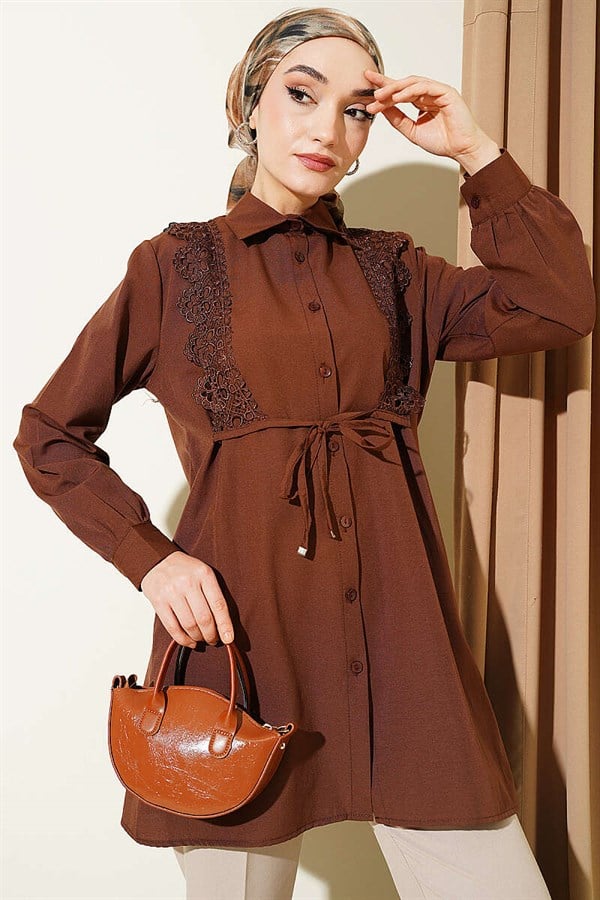 Lace-up Shirt with Guipure Detail at the Front, Brown