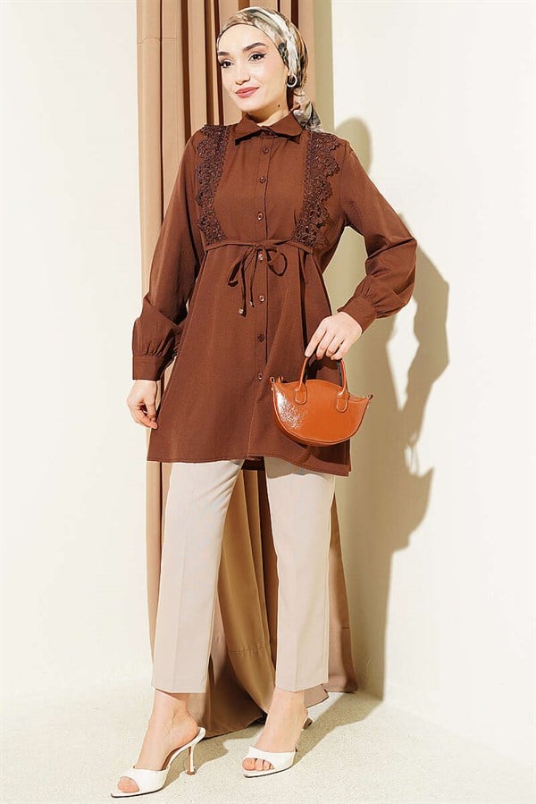 Lace-up Shirt with Guipure Detail at the Front, Brown