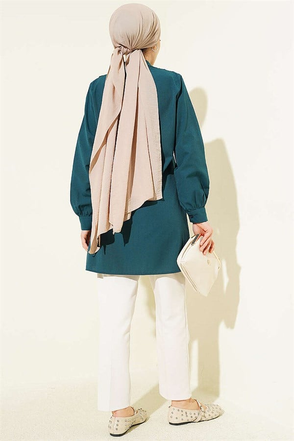 Lace-up Shirt with Guipure Detail at the Front, Petrol.