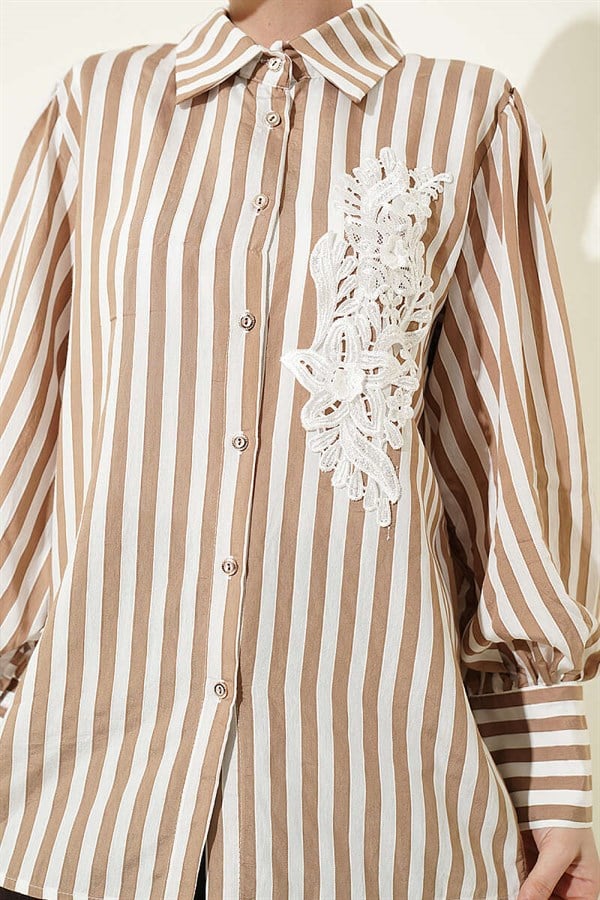 Striped Shirt with Lace Front Latte